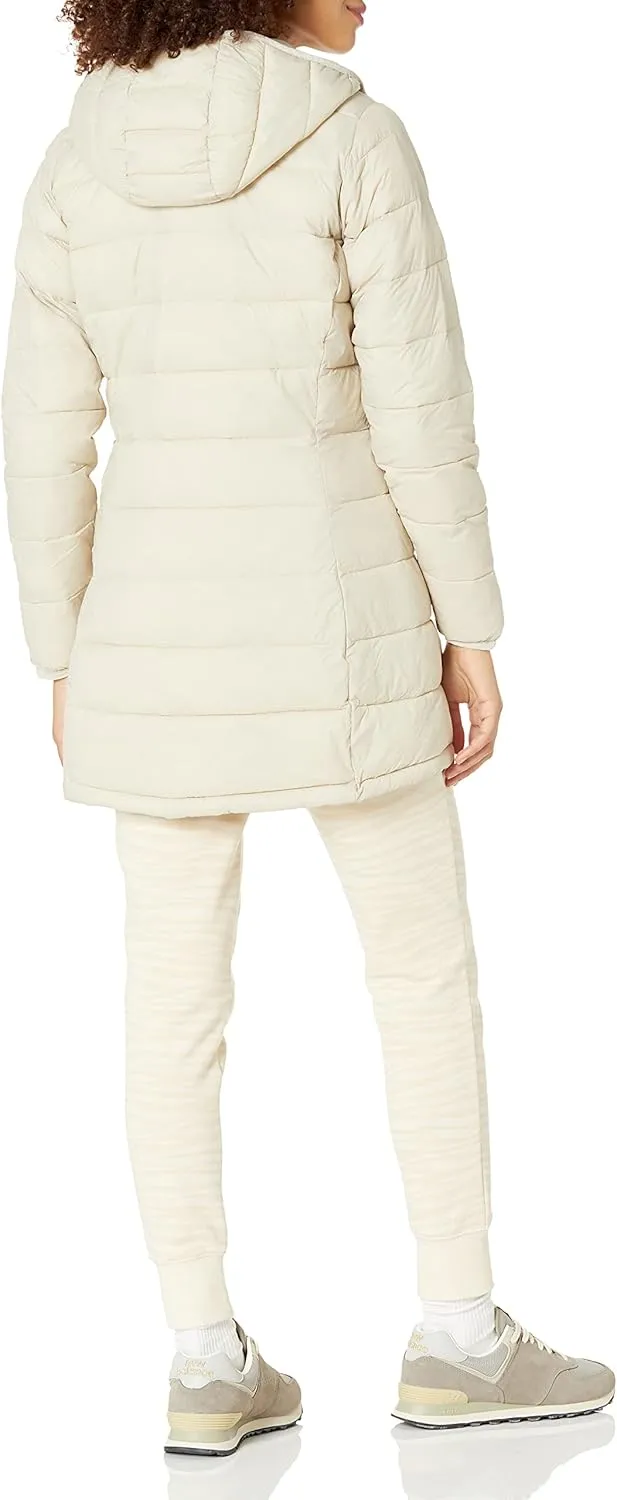 Amazon Essentials Women's Lightweight Water-Resistant Packable Hooded Puffer Coat (Available in Plus Size)