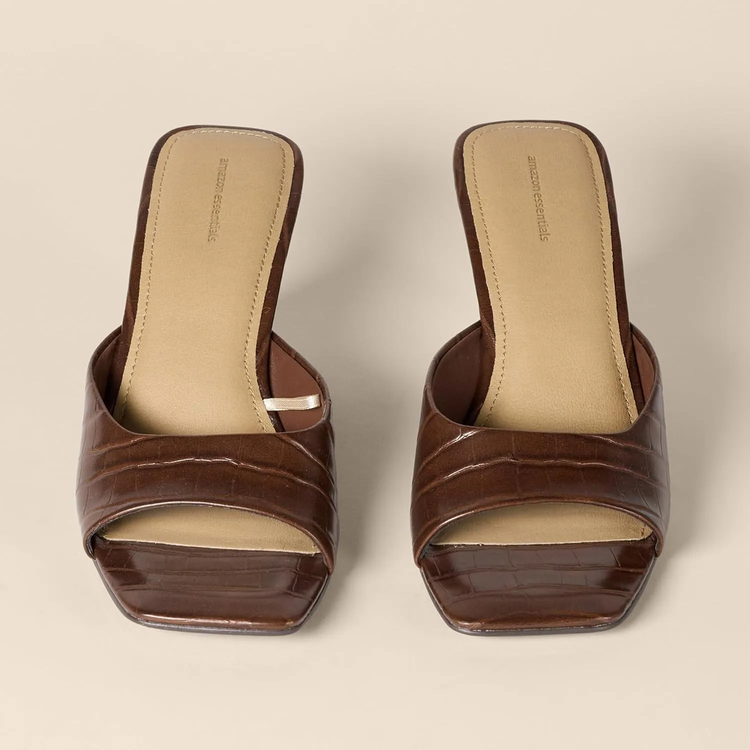 Amazon Essentials Women's Wedge Sandals