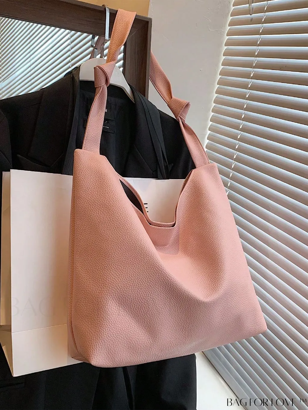 BagForLove - Black Hobo Bag: Sleek, Spacious, and Stylish