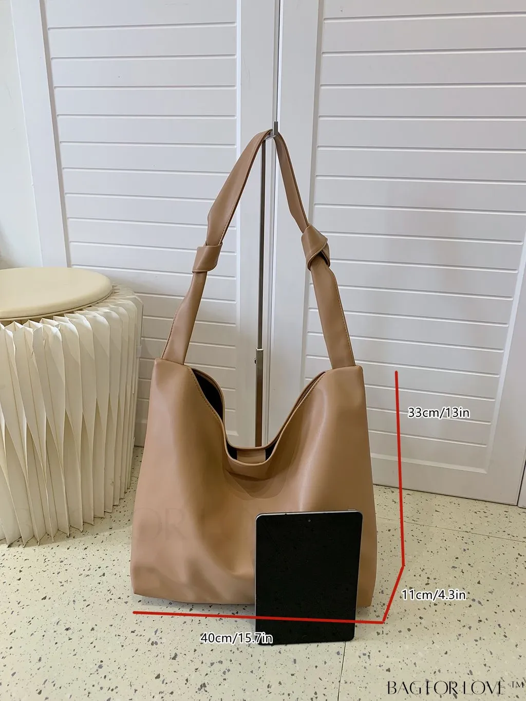 BagForLove - Black Hobo Bag: Sleek, Spacious, and Stylish