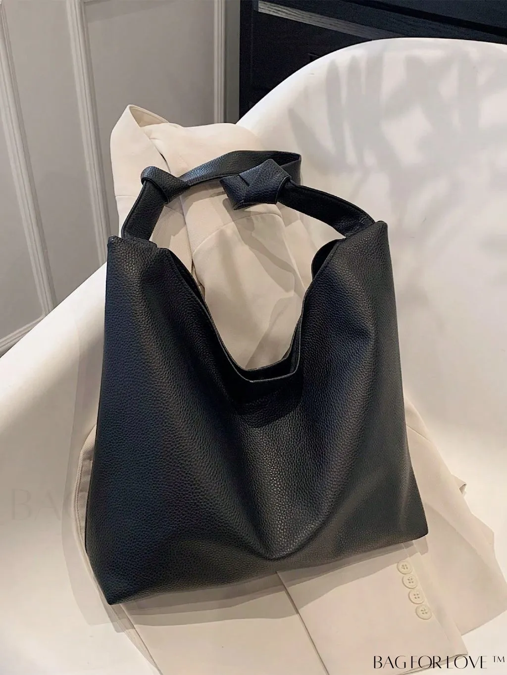 BagForLove - Black Hobo Bag: Sleek, Spacious, and Stylish