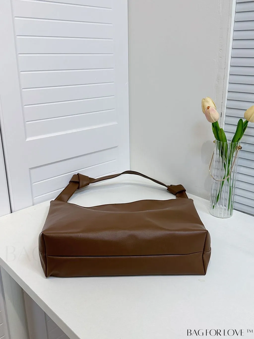 BagForLove - Black Hobo Bag: Sleek, Spacious, and Stylish