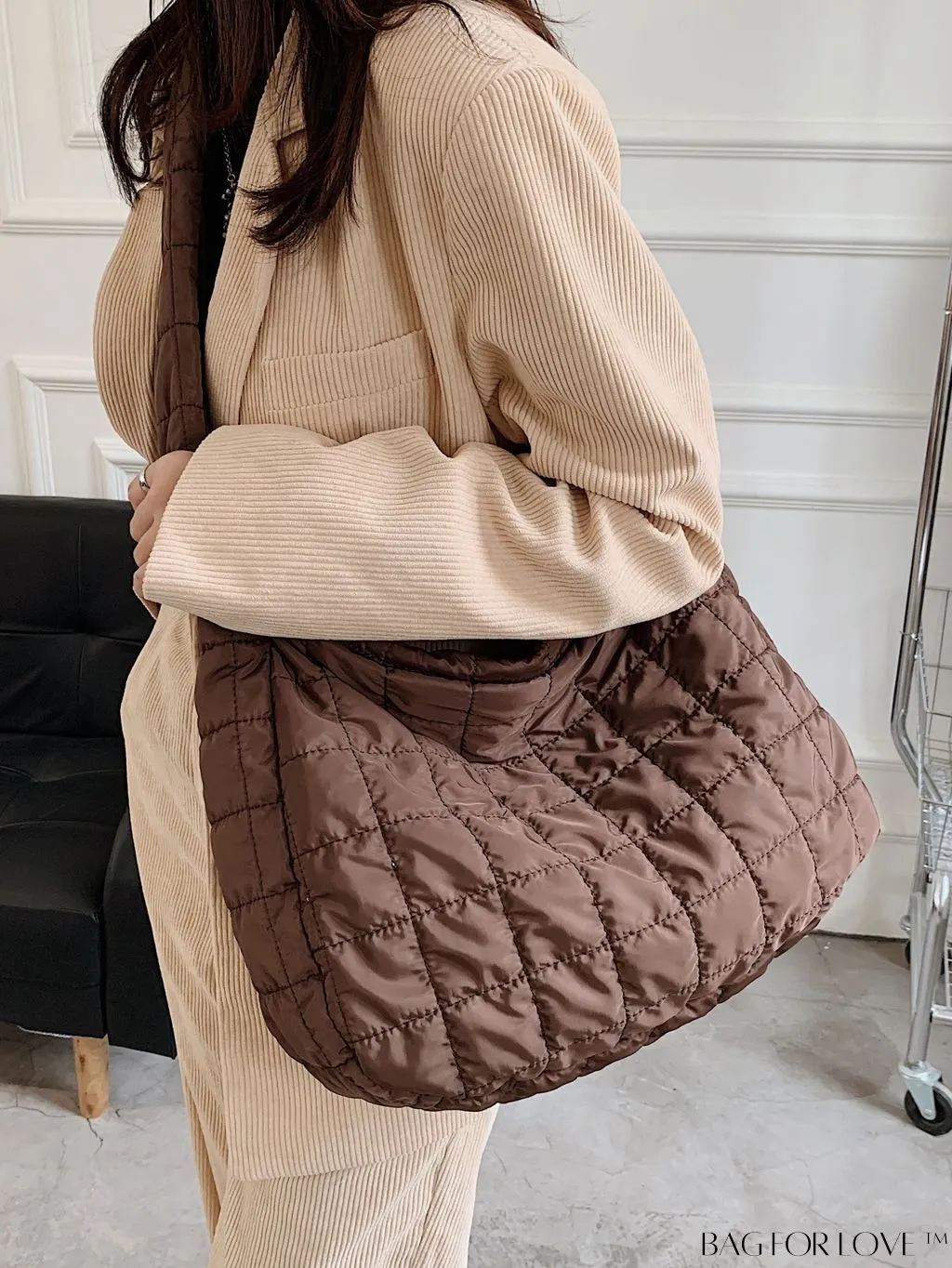 BagForLove - Chic Quilted Hobo Bag with Elegant Detailing