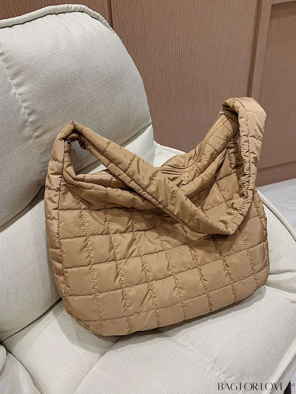 BagForLove - Chic Quilted Hobo Bag with Elegant Detailing