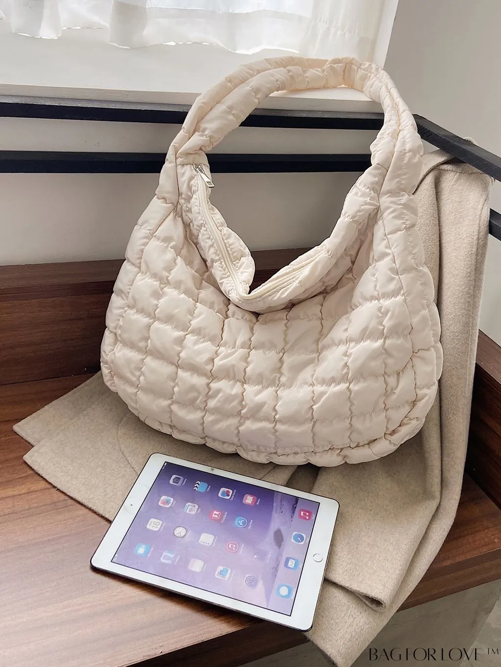 BagForLove - Chic Quilted Hobo Bag with Elegant Detailing