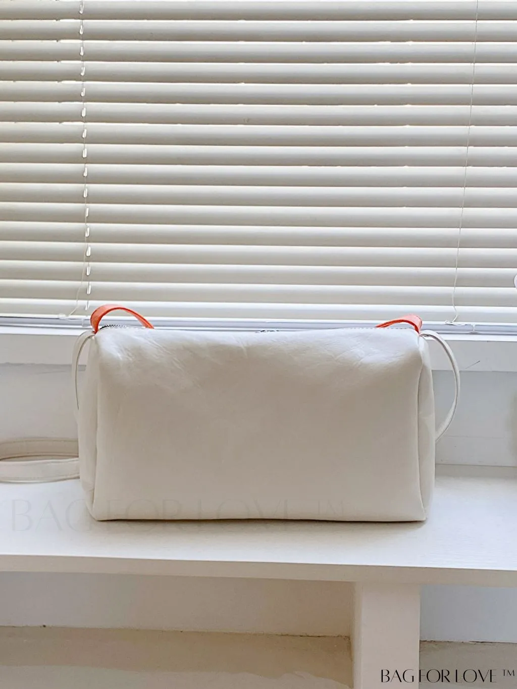 BagForLove - Classy, Spacious Shoulder Bag with Sleek Solid Color Design