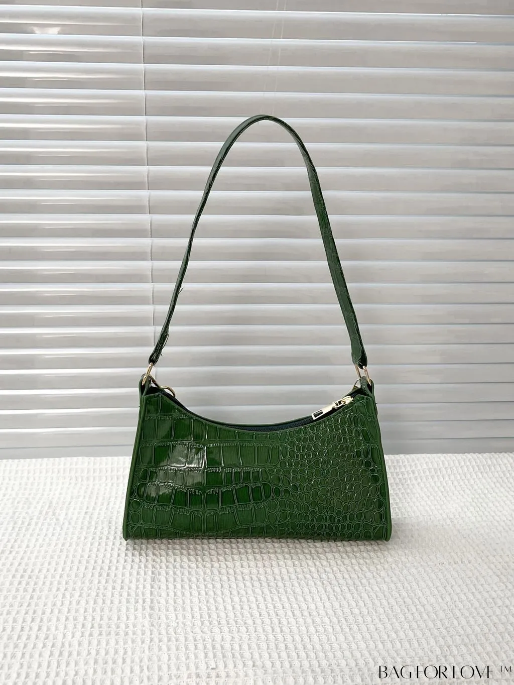 BagForLove - Croc Embossed Baguette Bag: Sleek and Minimalistic Design