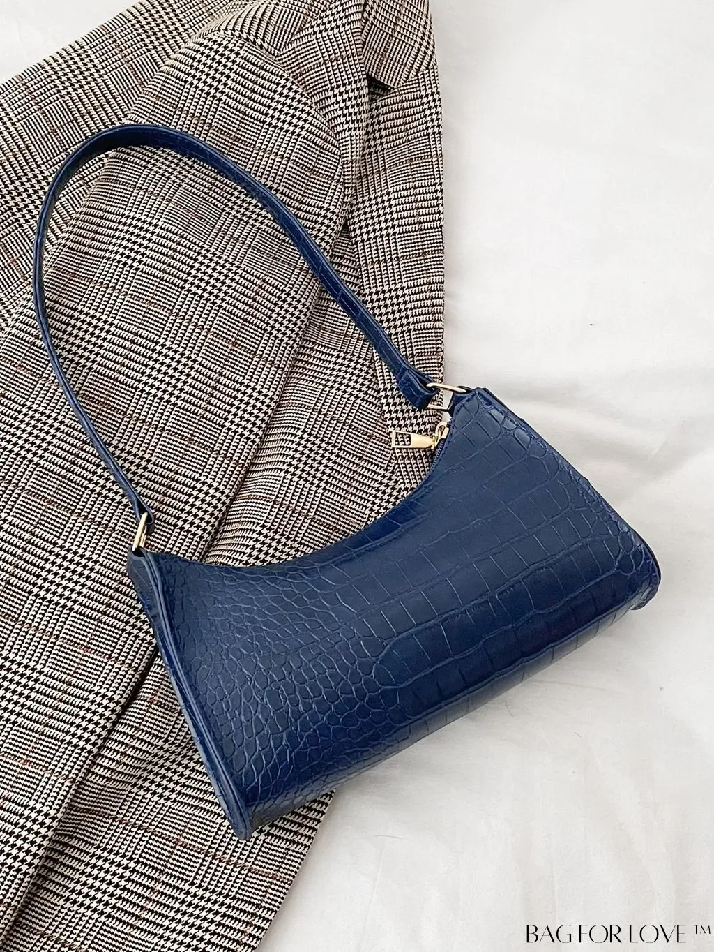 BagForLove - Croc Embossed Baguette Bag: Sleek and Minimalistic Design