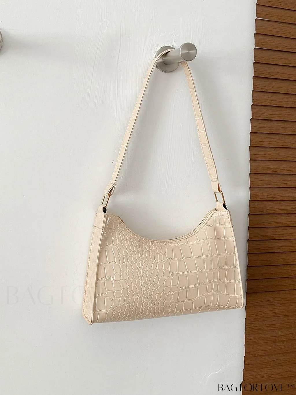 BagForLove - Croc Embossed Baguette Bag: Sleek and Minimalistic Design