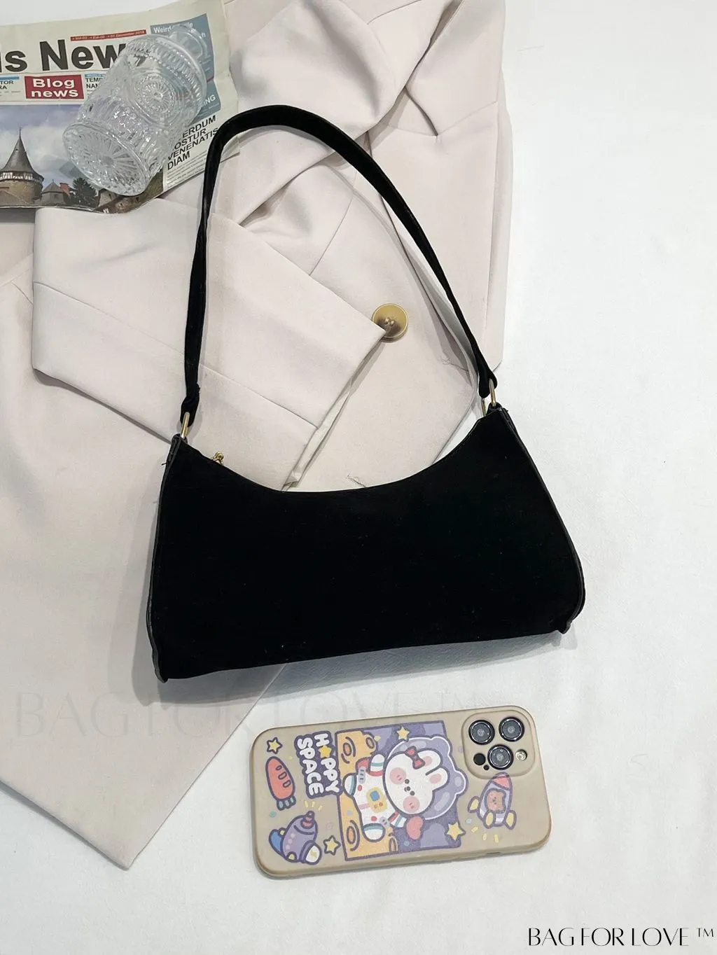 BagForLove - Croc Embossed Baguette Bag: Sleek and Minimalistic Design