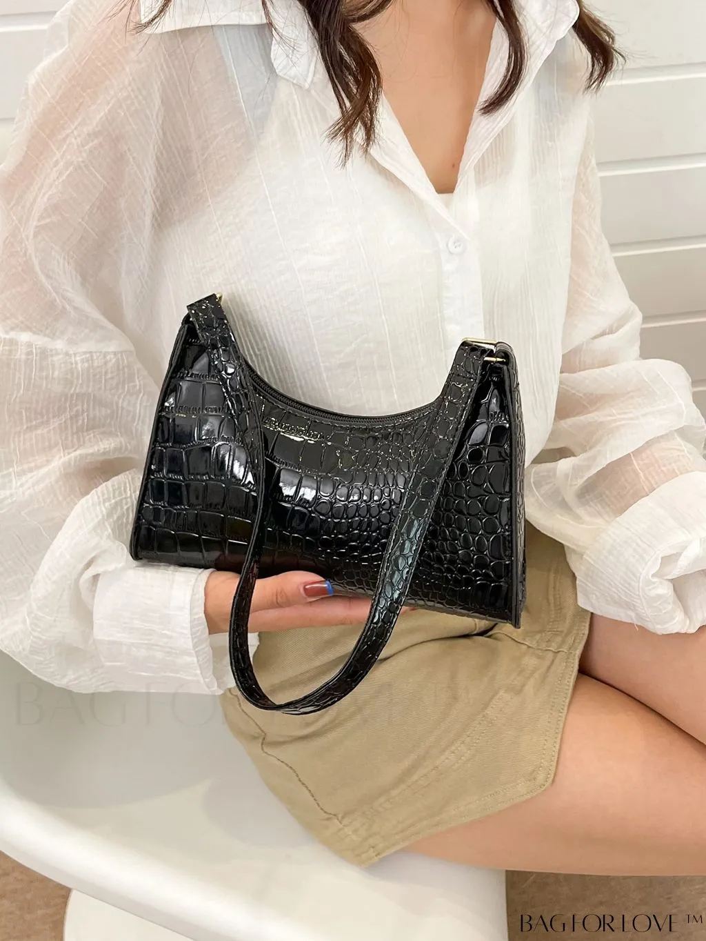 BagForLove - Croc Embossed Baguette Bag: Sleek and Minimalistic Design
