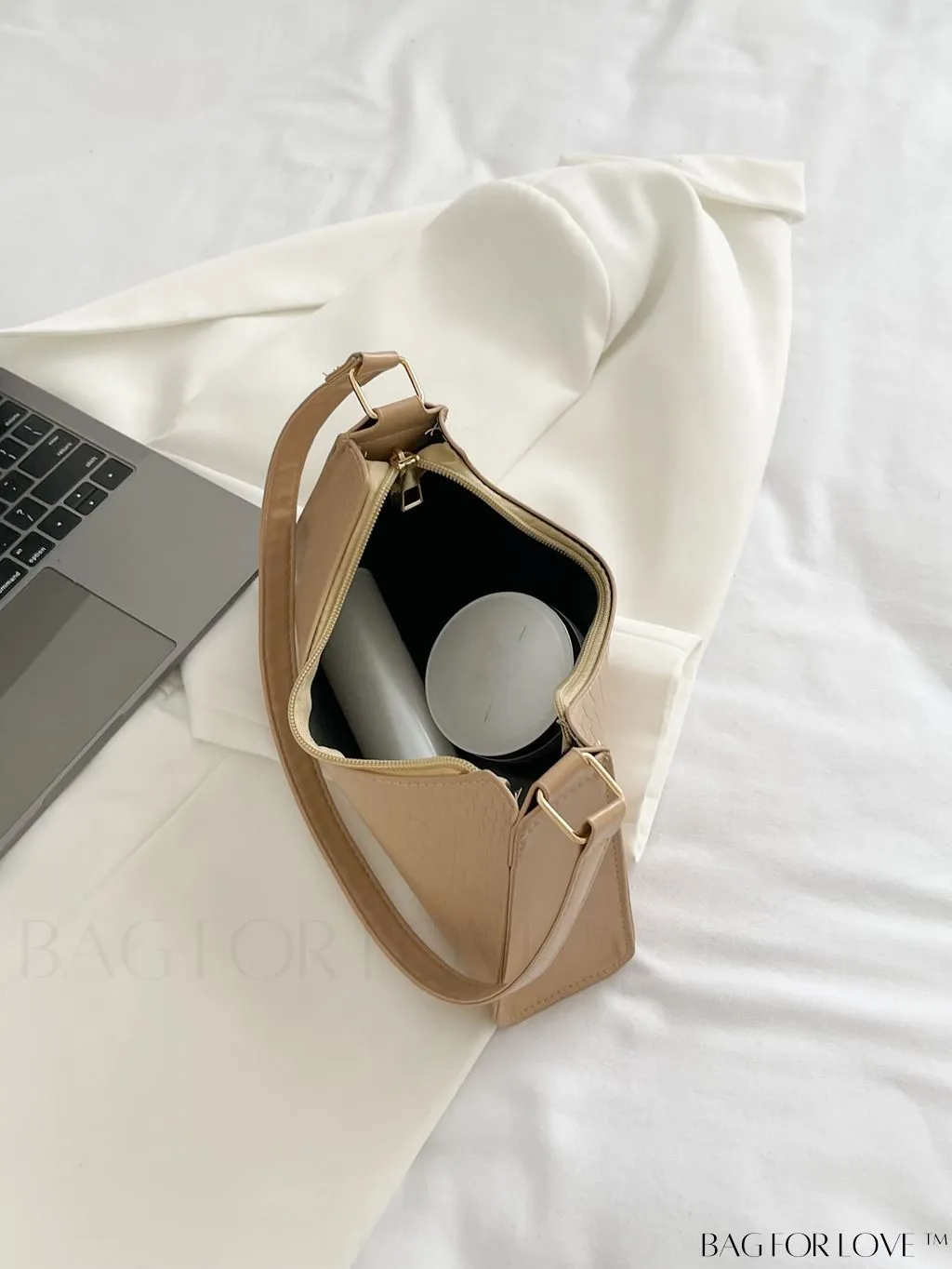 BagForLove - Croc Embossed Baguette Bag: Sleek and Minimalistic Design