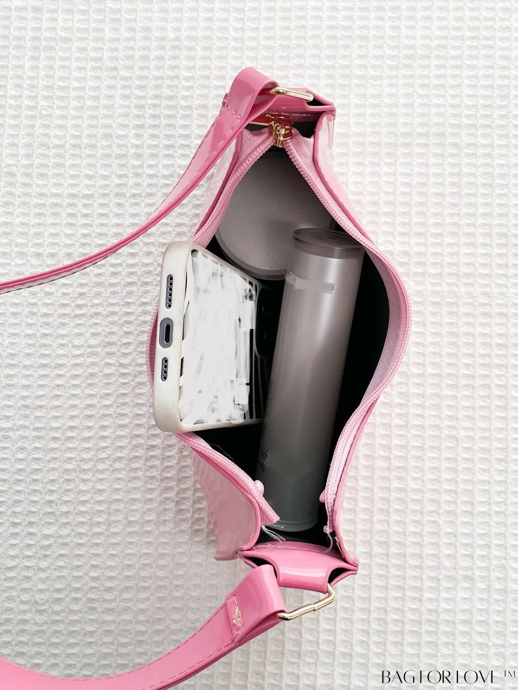 BagForLove - Croc Embossed Baguette Bag: Sleek and Minimalistic Design