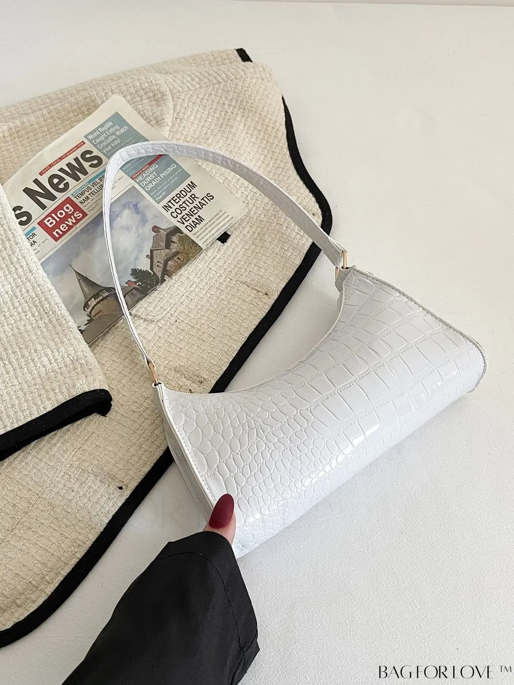 BagForLove - Croc Embossed Baguette Bag: Sleek and Minimalistic Design