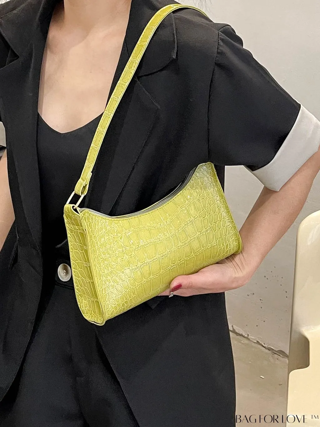 BagForLove - Croc Embossed Baguette Bag: Sleek and Minimalistic Design