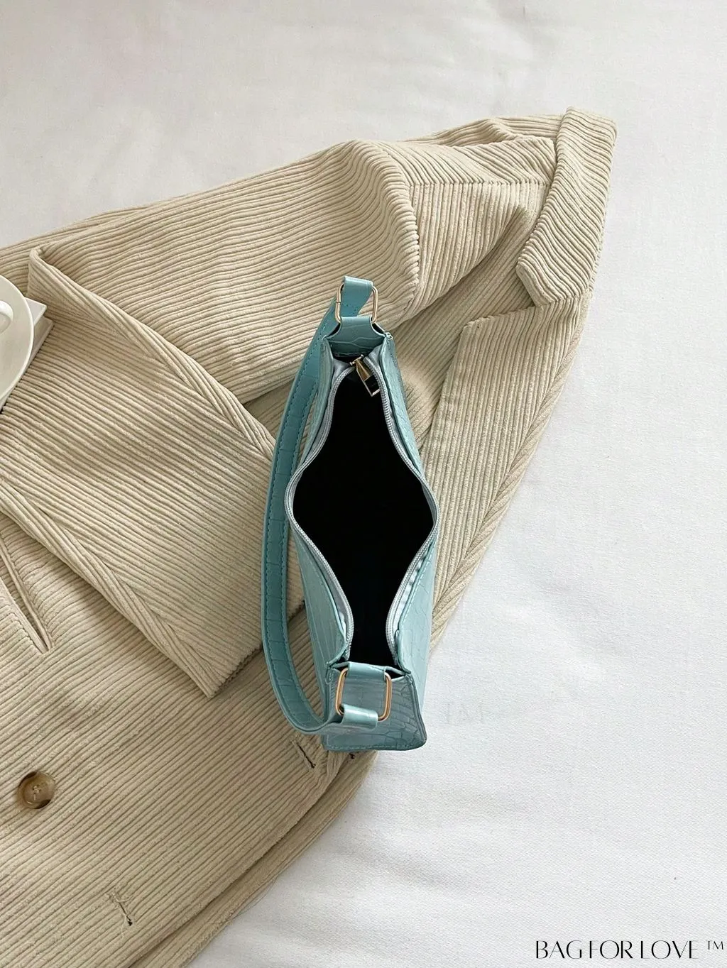 BagForLove - Croc Embossed Baguette Bag: Sleek and Minimalistic Design
