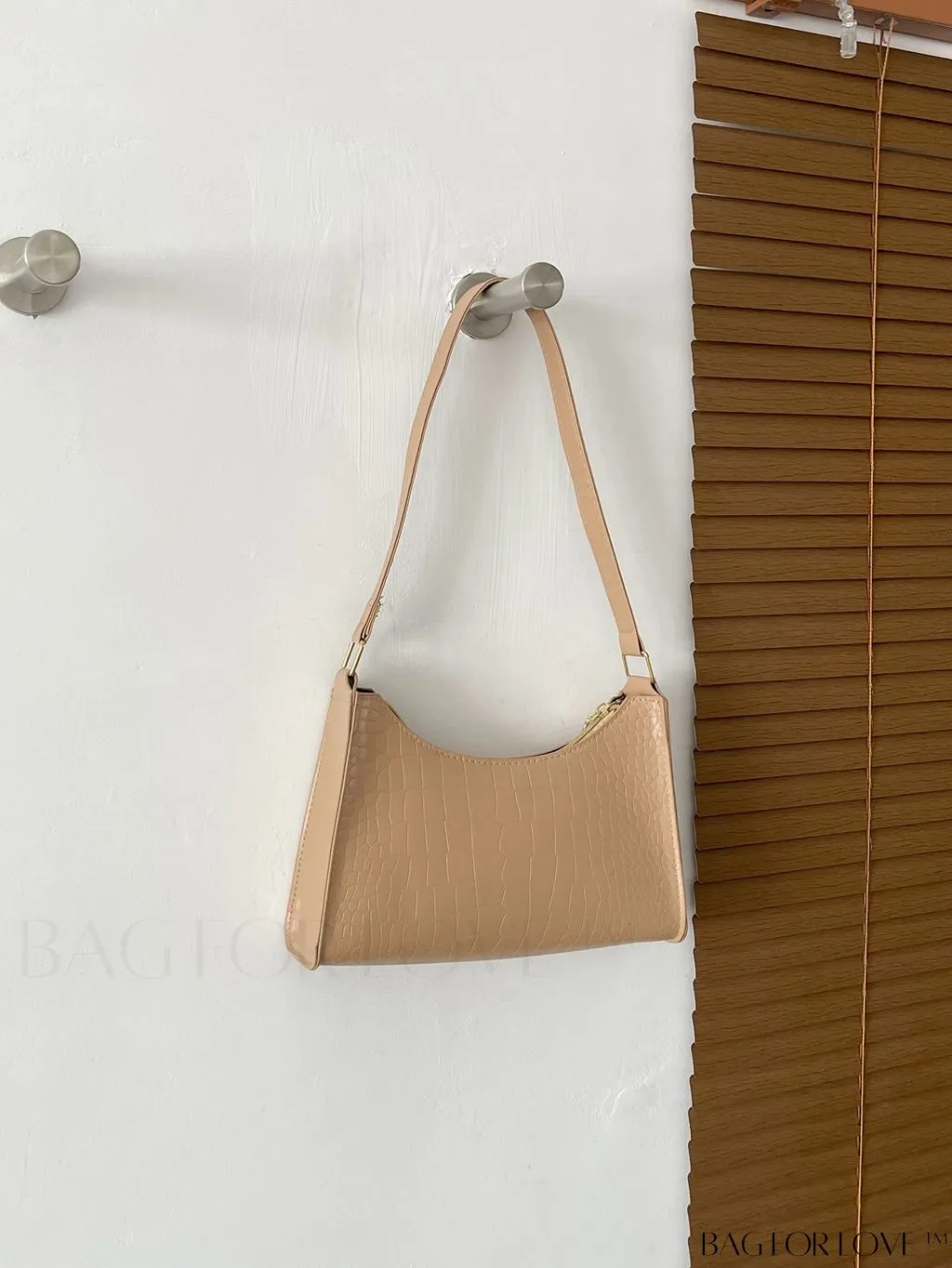 BagForLove - Croc Embossed Baguette Bag: Sleek and Minimalistic Design
