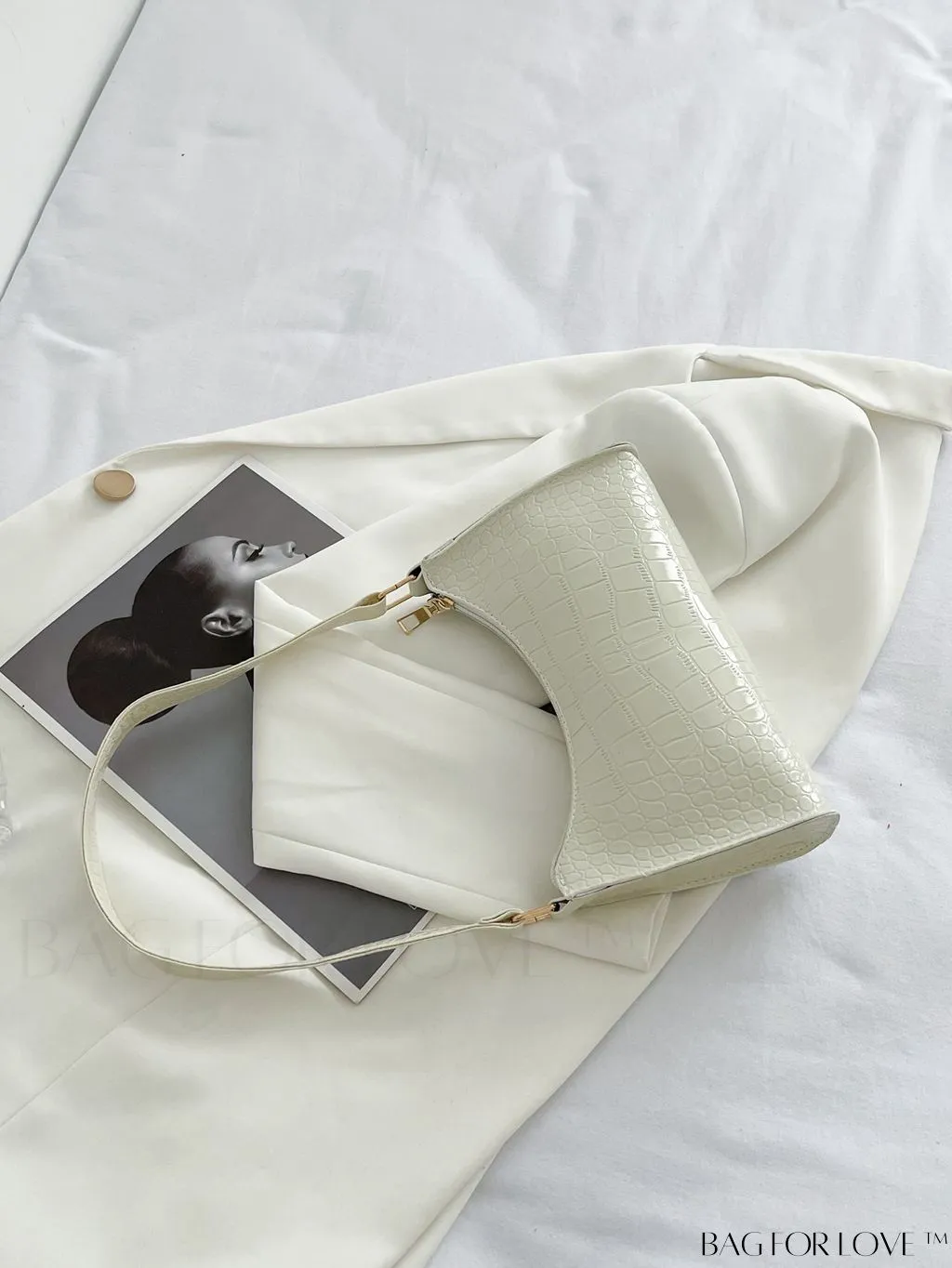 BagForLove - Croc Embossed Baguette Bag: Sleek and Minimalistic Design