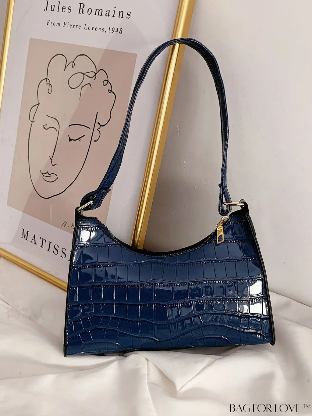 BagForLove - Embossed Crocodile Shoulder Bag