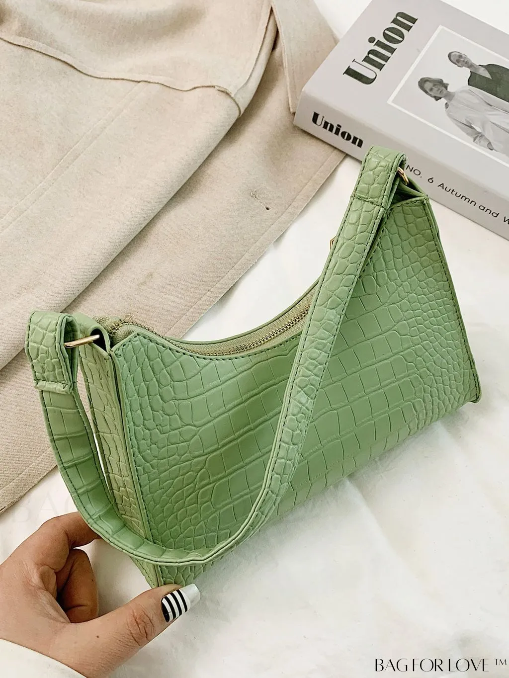 BagForLove - Embossed Crocodile Shoulder Bag