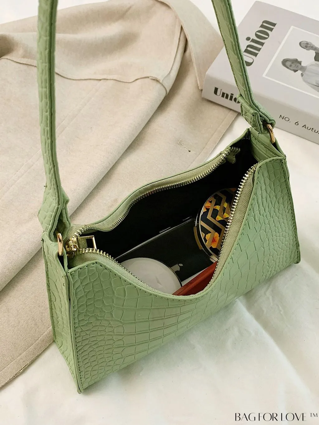 BagForLove - Embossed Crocodile Shoulder Bag