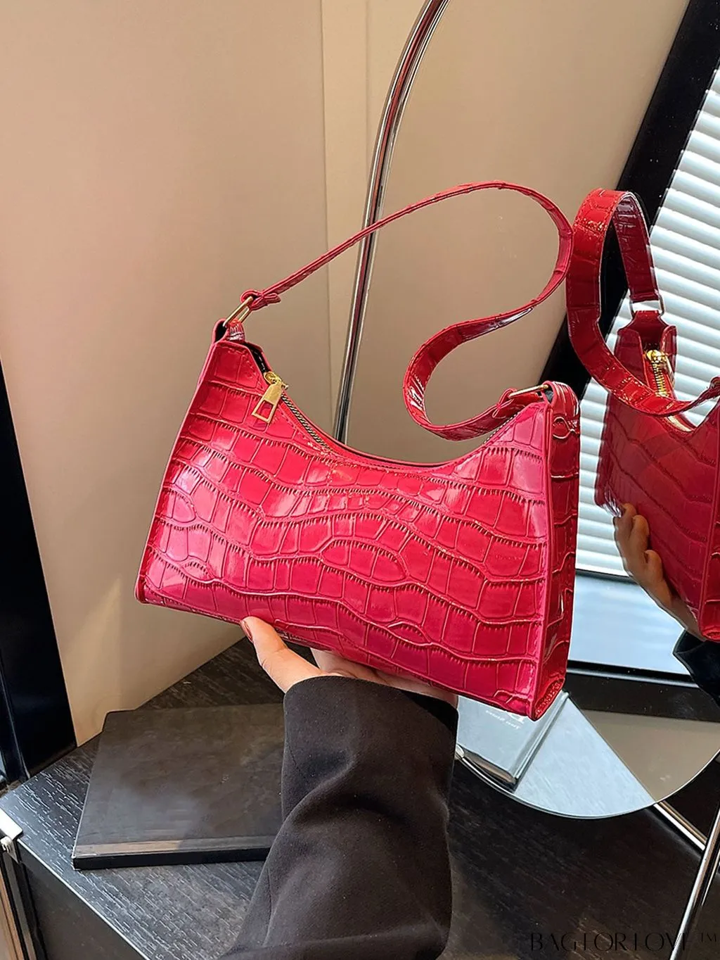 BagForLove - Embossed Crocodile Shoulder Bag