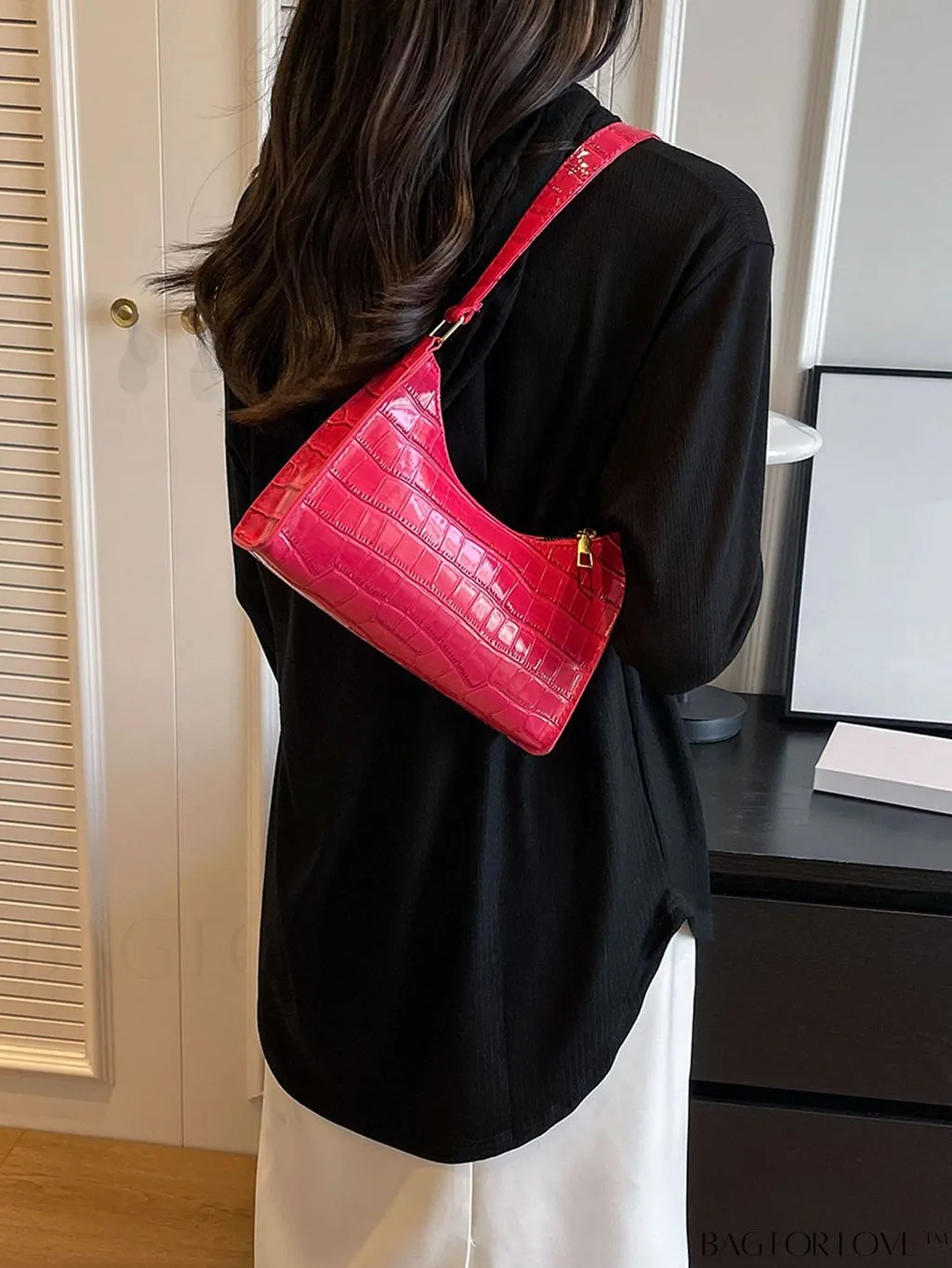 BagForLove - Embossed Crocodile Shoulder Bag