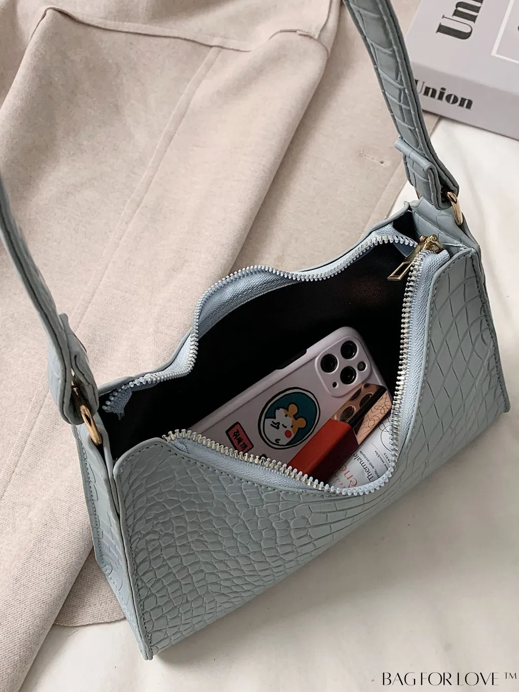 BagForLove - Embossed Crocodile Shoulder Bag