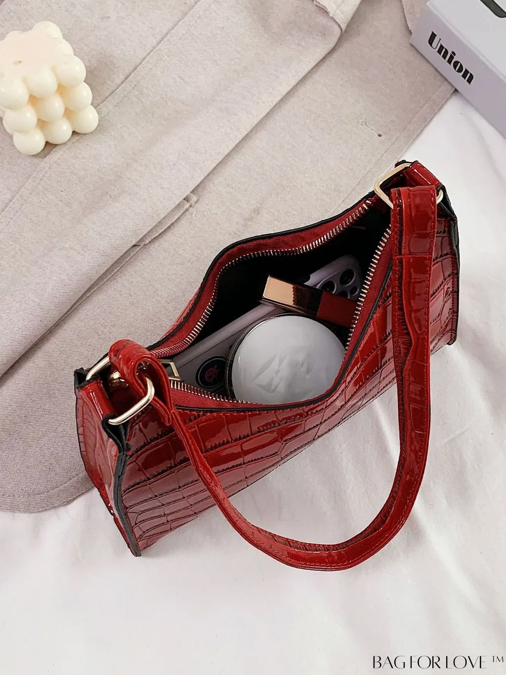 BagForLove - Embossed Crocodile Shoulder Bag