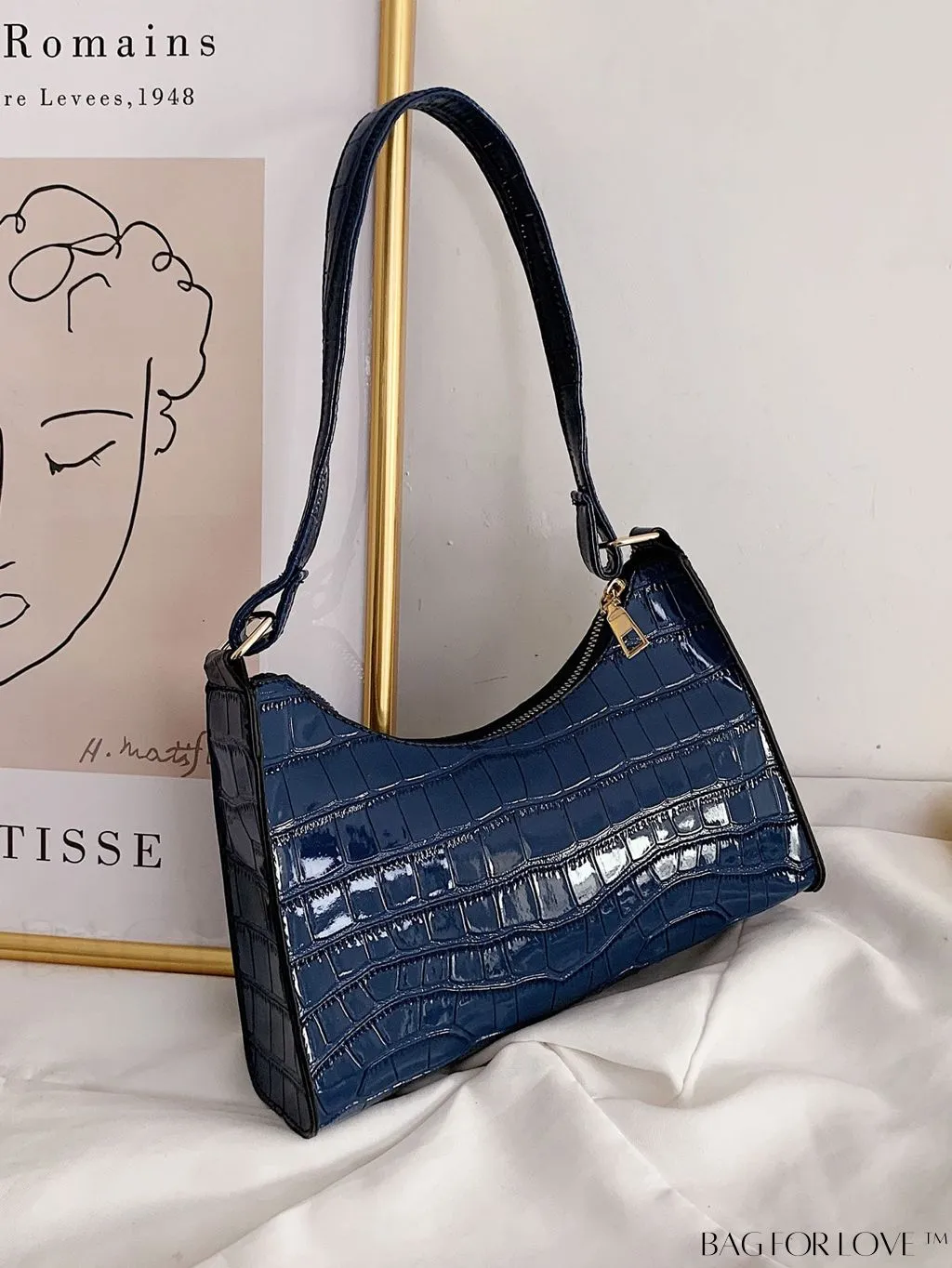 BagForLove - Embossed Crocodile Shoulder Bag