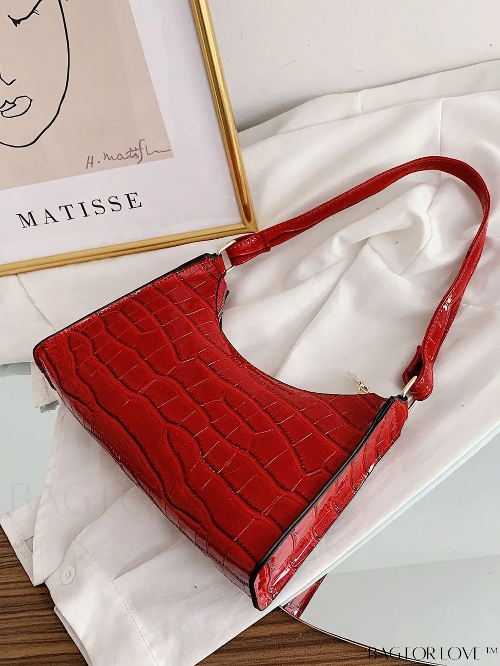 BagForLove - Embossed Crocodile Shoulder Bag