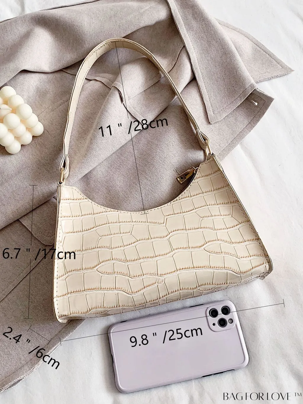 BagForLove - Embossed Crocodile Shoulder Bag