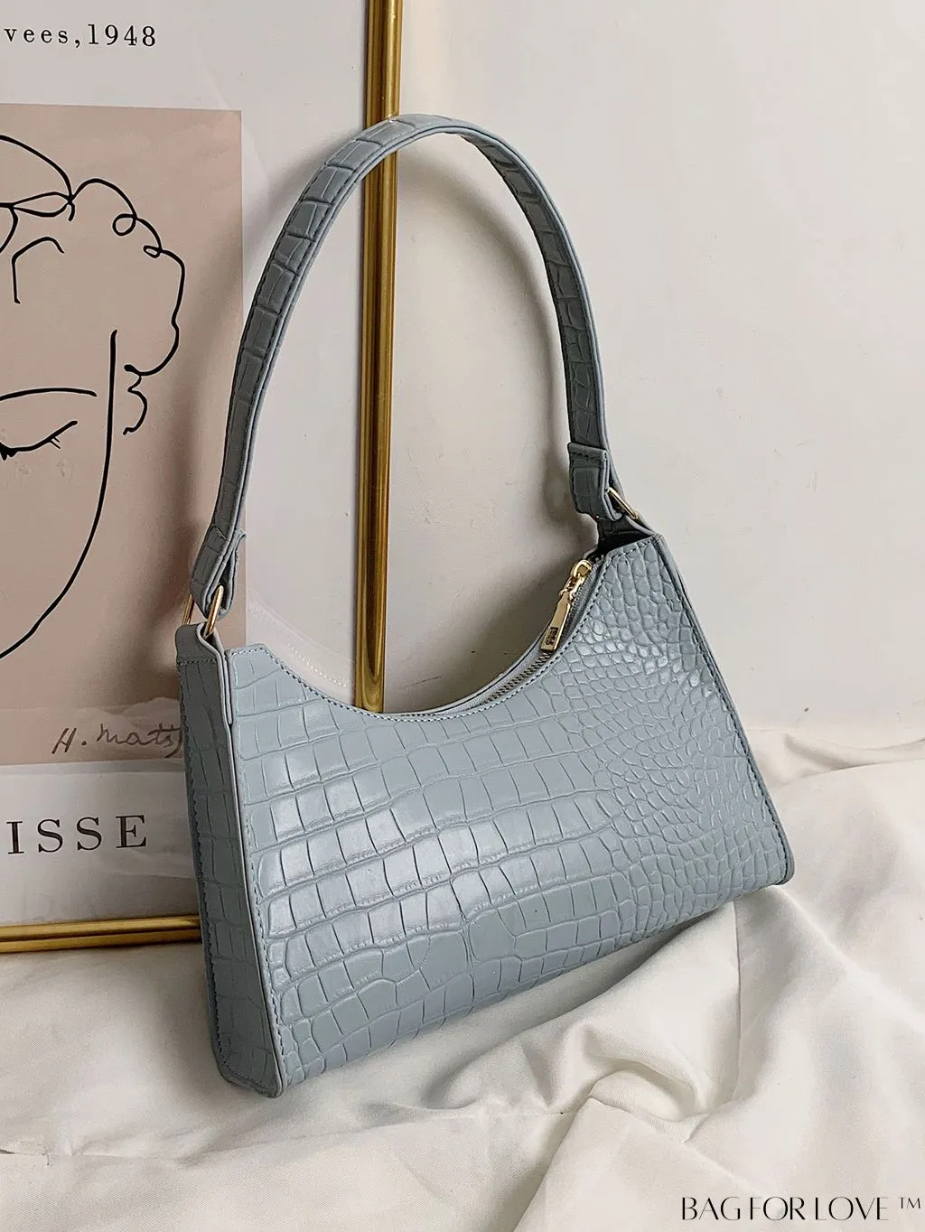 BagForLove - Embossed Crocodile Shoulder Bag