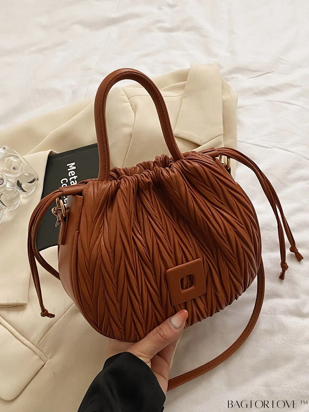 BagForLove - Foldable Crossbody Bag: Sleek and Stylish Womens Summer Essential