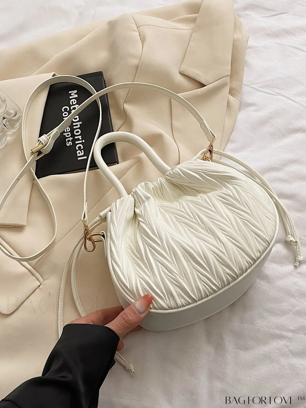 BagForLove - Foldable Crossbody Bag: Sleek and Stylish Womens Summer Essential
