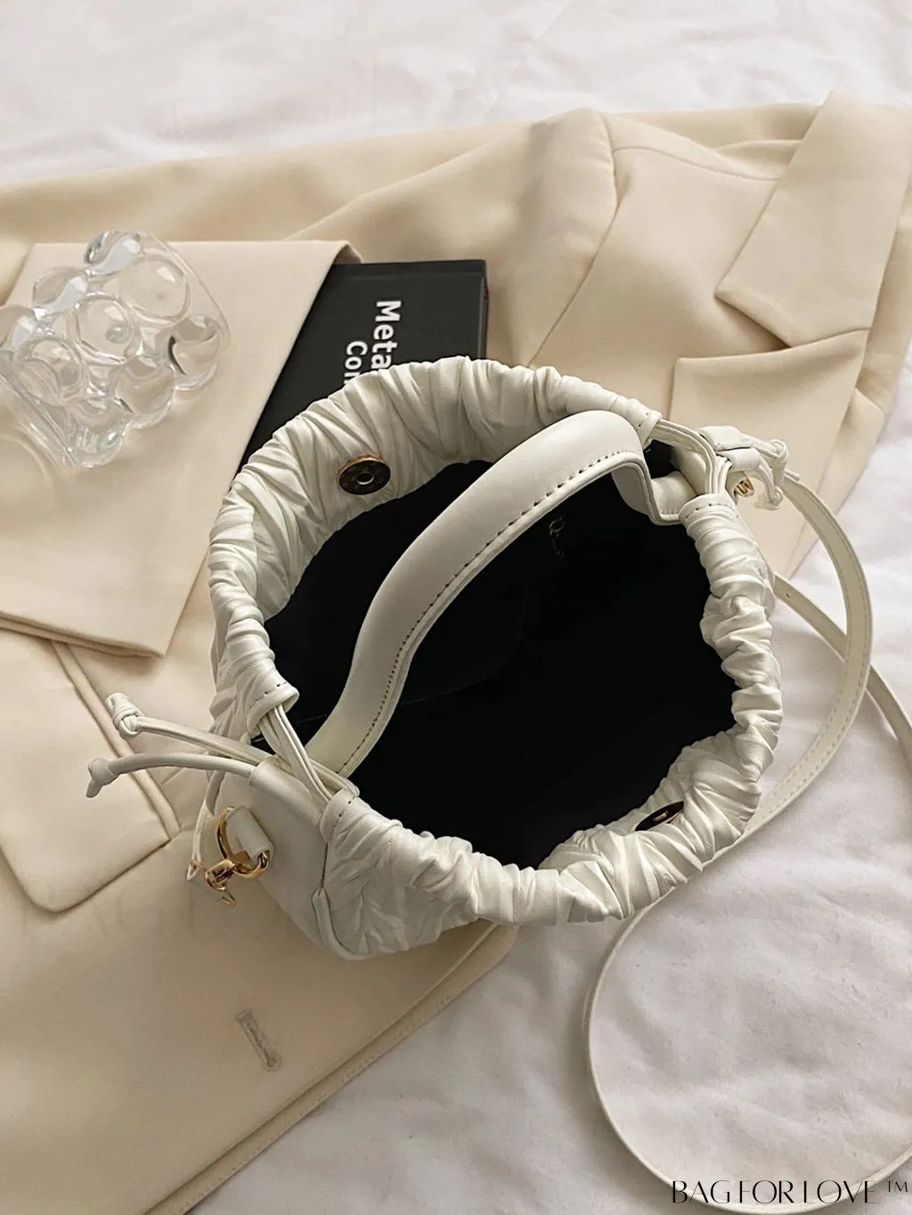 BagForLove - Foldable Crossbody Bag: Sleek and Stylish Womens Summer Essential
