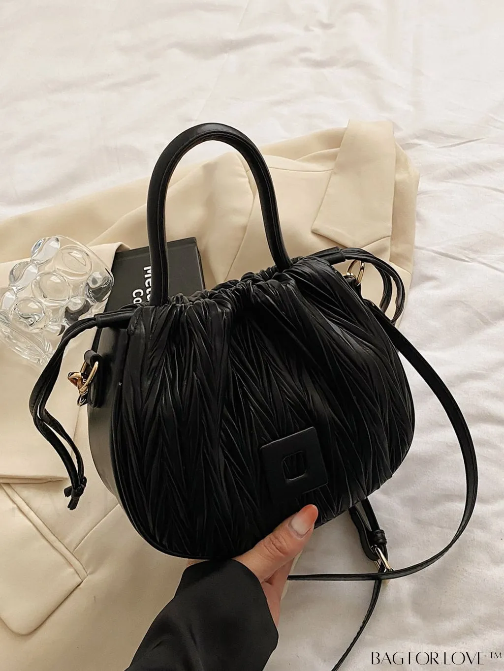 BagForLove - Foldable Crossbody Bag: Sleek and Stylish Womens Summer Essential