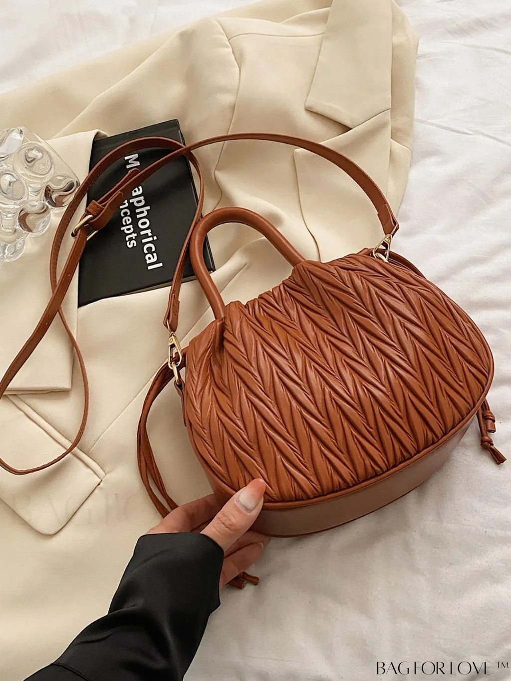 BagForLove - Foldable Crossbody Bag: Sleek and Stylish Womens Summer Essential