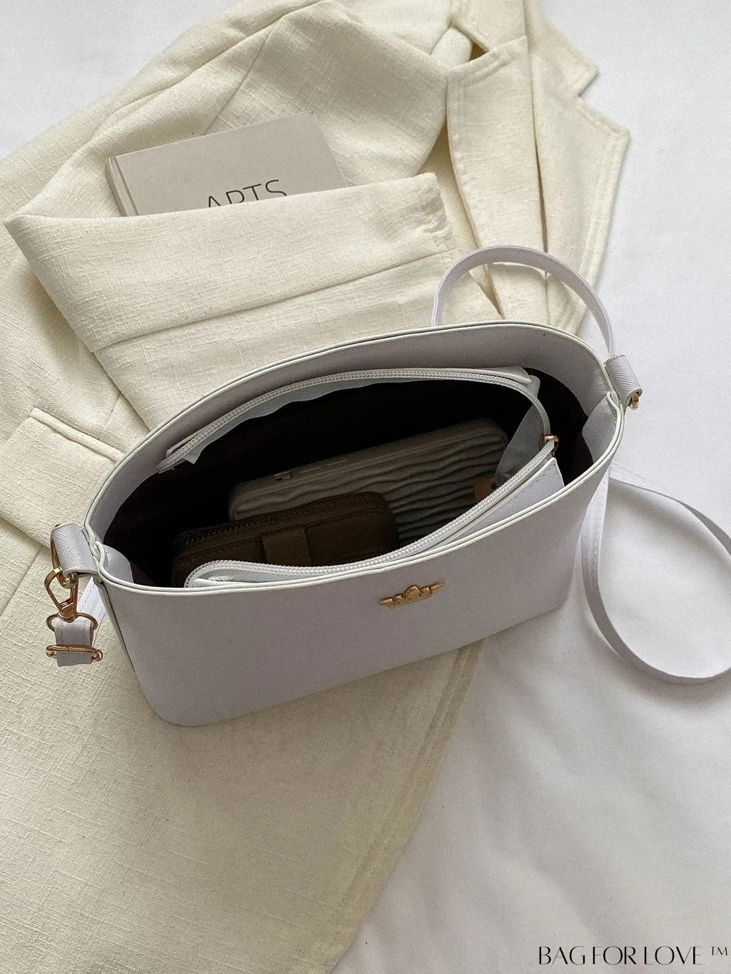 BagForLove - Pink PU Crossbody Bag: Sleek & Elegant