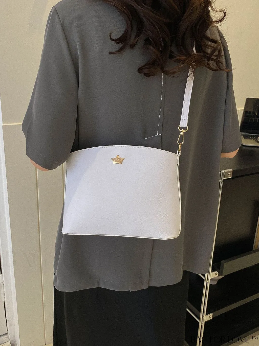 BagForLove - Pink PU Crossbody Bag: Sleek & Elegant