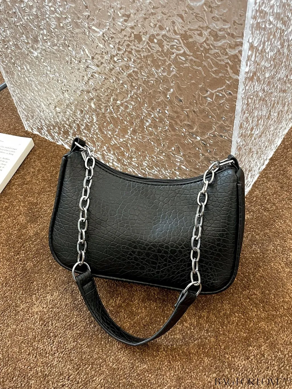 BagForLove - Silver Metal Chain Shoulder Bag in Sleek PU Material