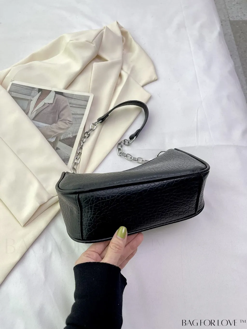 BagForLove - Silver Metal Chain Shoulder Bag in Sleek PU Material