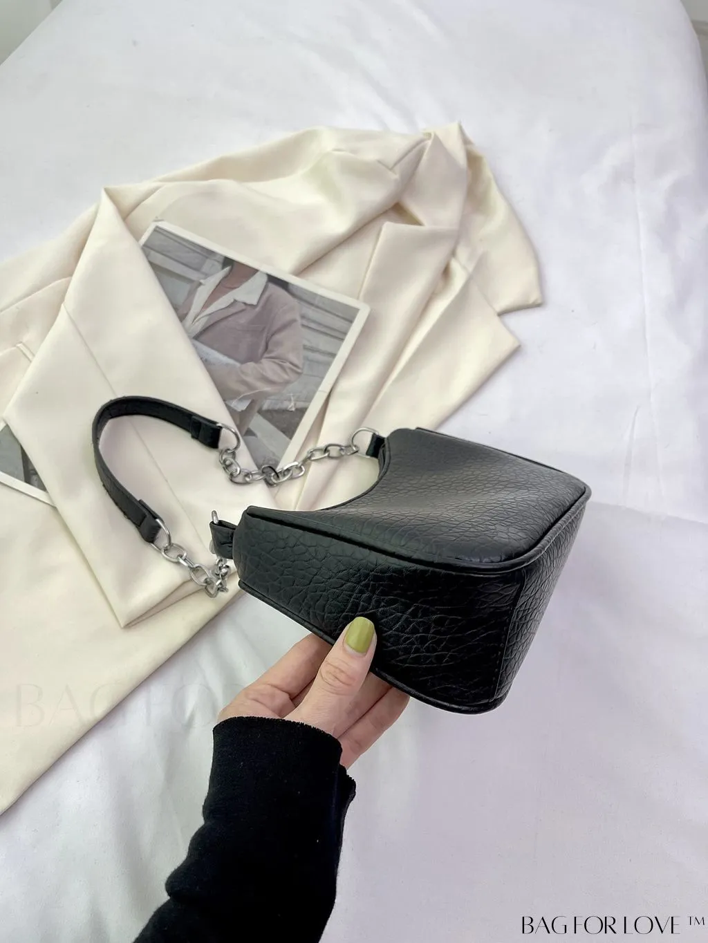 BagForLove - Silver Metal Chain Shoulder Bag in Sleek PU Material