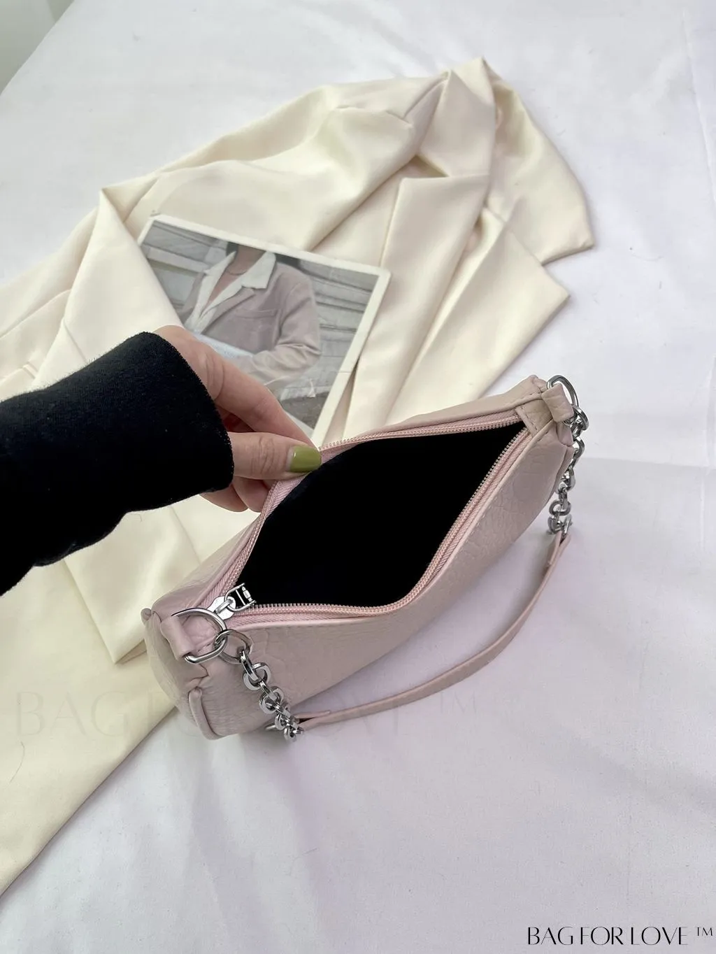 BagForLove - Silver Metal Chain Shoulder Bag in Sleek PU Material