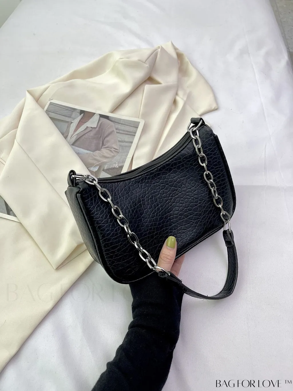 BagForLove - Silver Metal Chain Shoulder Bag in Sleek PU Material