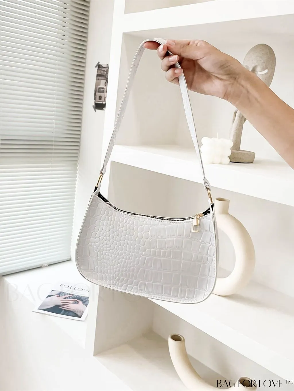 BagForLove - Sleek Armpit Bag - The Epitome of Fashionable Simplicity