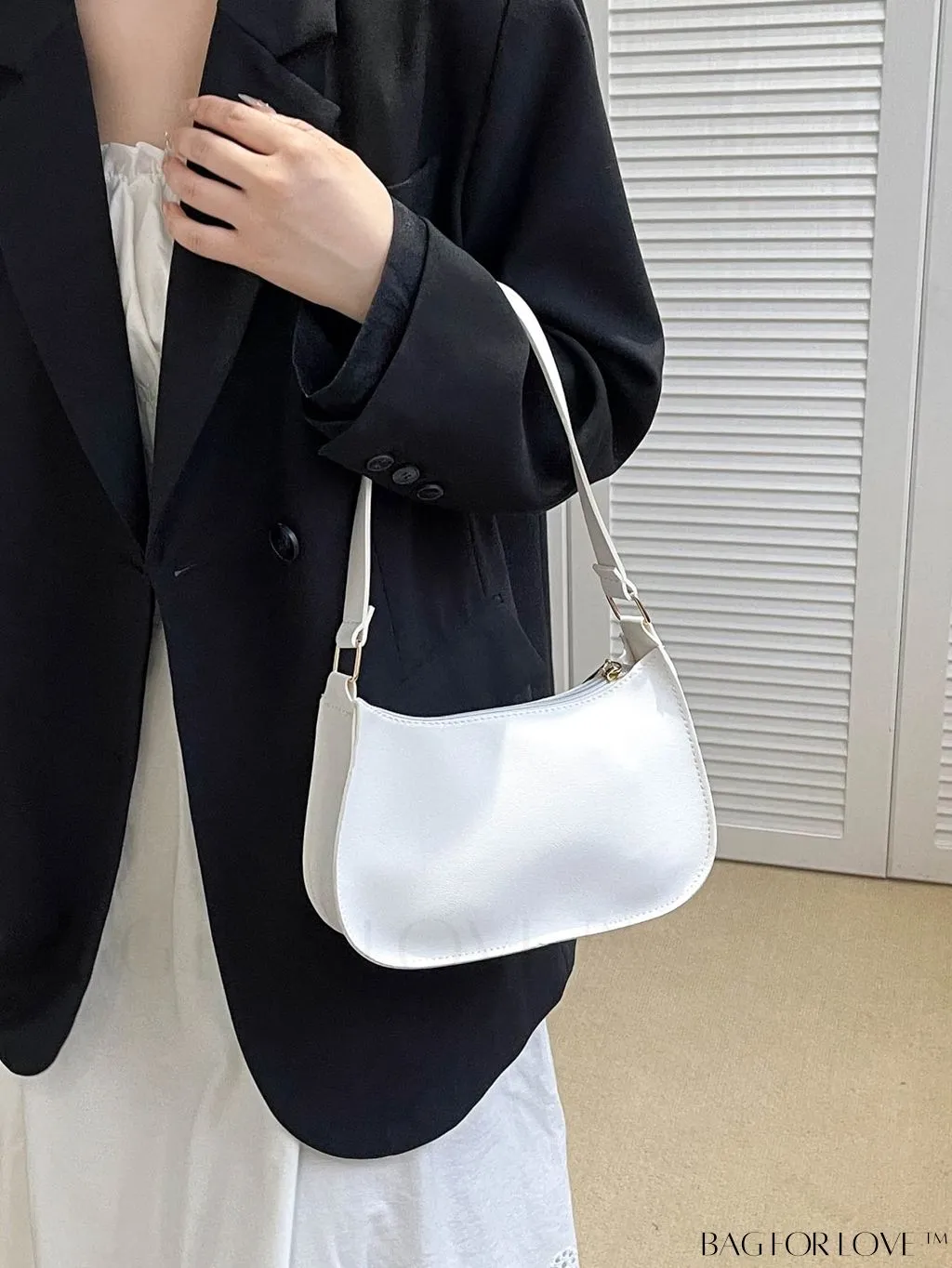 BagForLove - Sleek Armpit Bag - The Epitome of Fashionable Simplicity