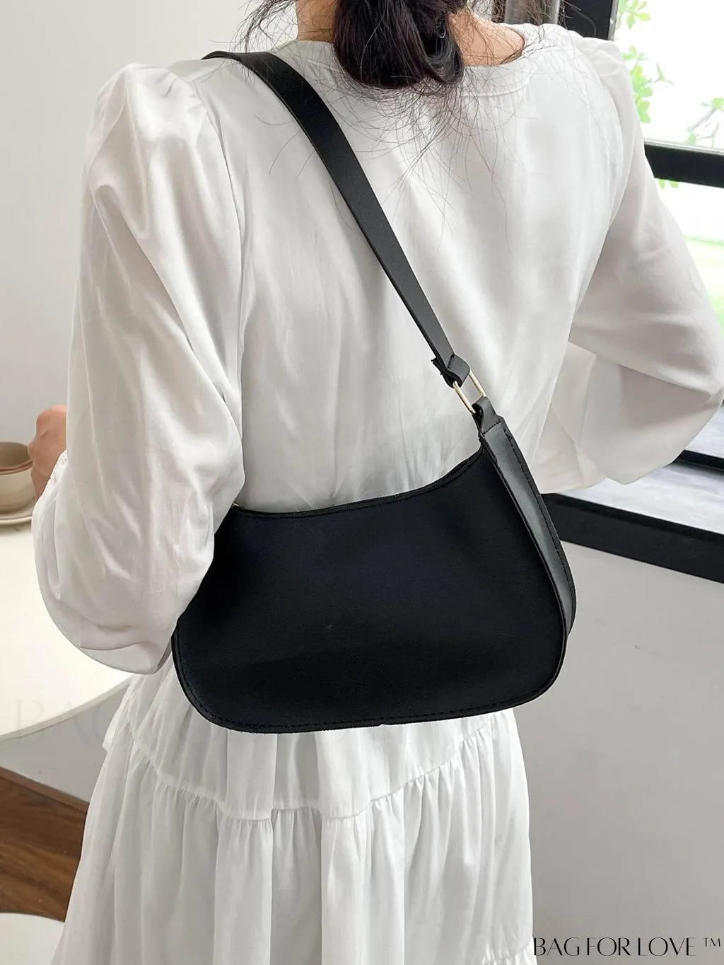 BagForLove - Sleek Armpit Bag - The Epitome of Fashionable Simplicity