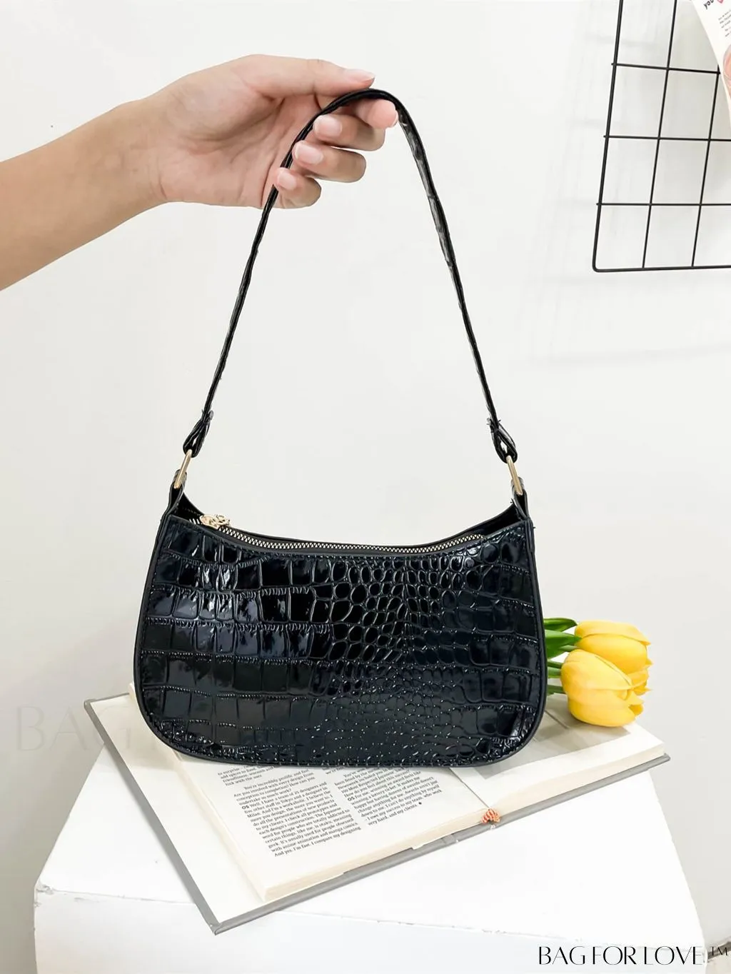 BagForLove - Sleek Armpit Bag - The Epitome of Fashionable Simplicity