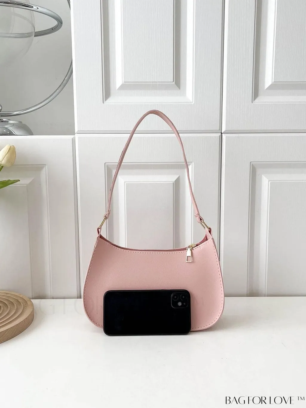 BagForLove - Sleek Armpit Bag - The Epitome of Fashionable Simplicity